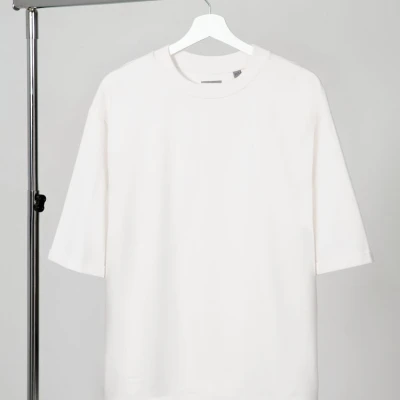 Футболка оверсайз унисекс Kosmos 2.0, кремовая